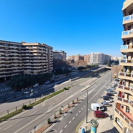 Dos Torres Tauriel - Espacioso Apartamento Con Impresionantes Vistas Y Garaje Privado Saragoça Exterior foto