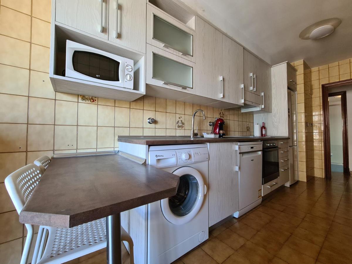 Dos Torres Tauriel - Espacioso Apartamento Con Impresionantes Vistas Y Garaje Privado Saragoça Exterior foto