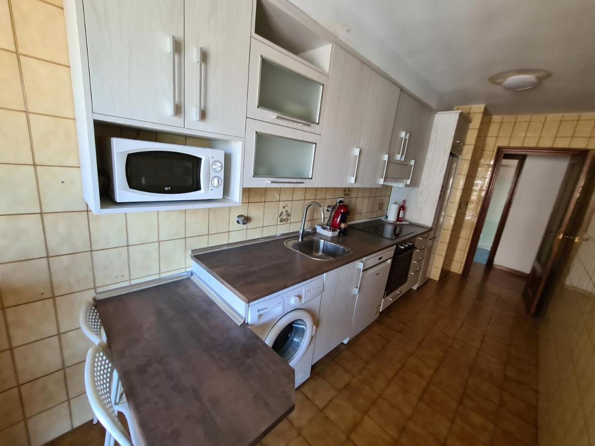 Dos Torres Tauriel - Espacioso Apartamento Con Impresionantes Vistas Y Garaje Privado Saragoça Exterior foto